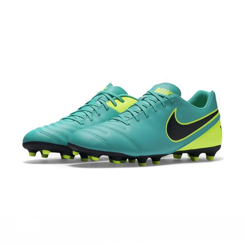 scarpe nike calcio tiempo